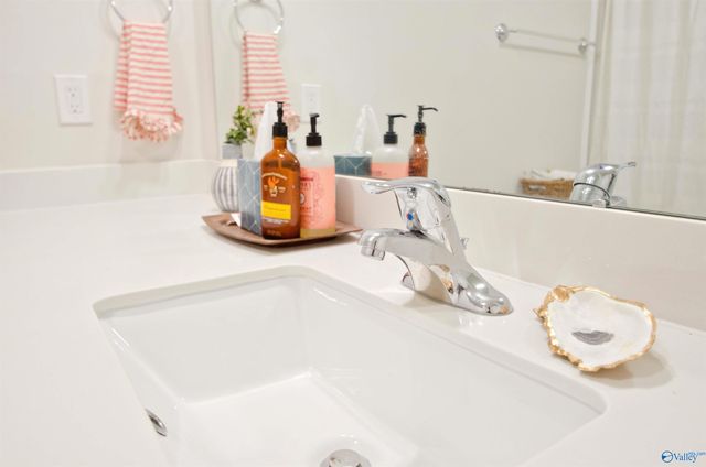 127 Fernhill Drive NW, Madison, AL 35757