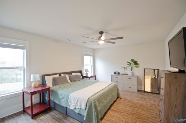 127 Fernhill Drive NW, Madison, AL 35757