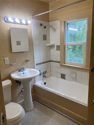 2950 Kendall Street, Detroit, MI 48238