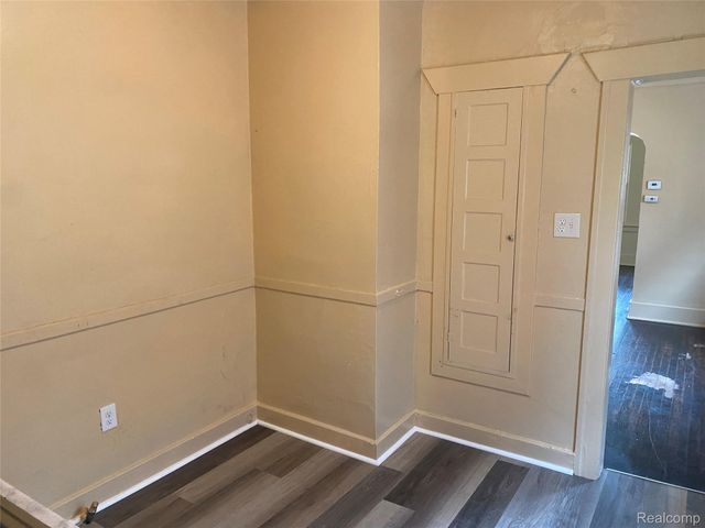 2950 Kendall Street, Detroit, MI 48238