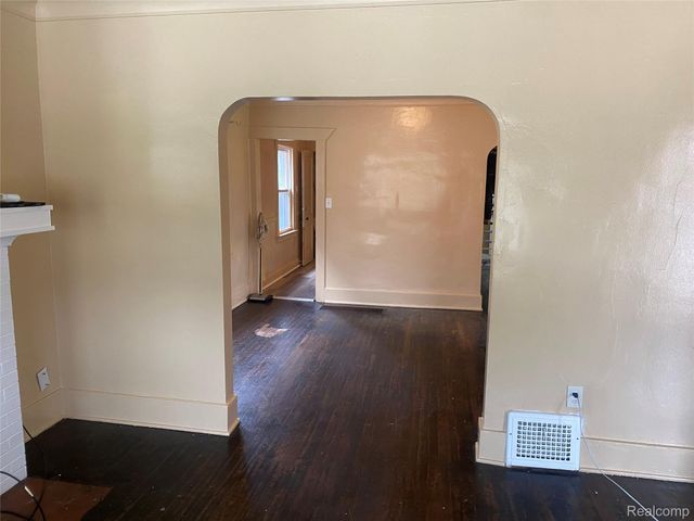 2950 Kendall Street, Detroit, MI 48238