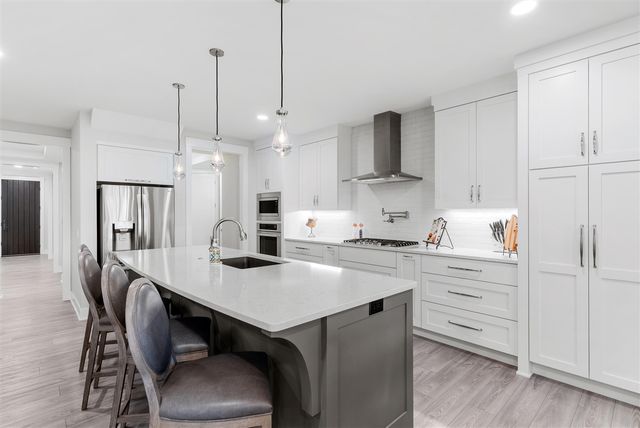 2031 Ottawa Beach Road, Holland, MI 49424