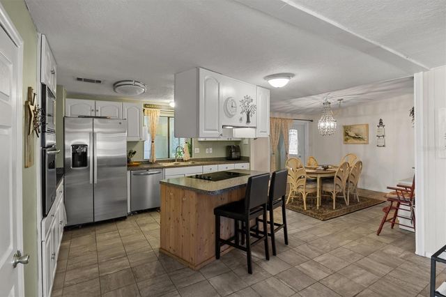 6825 S LAKE HENRY DRIVE NE, Winter Haven, FL 33881