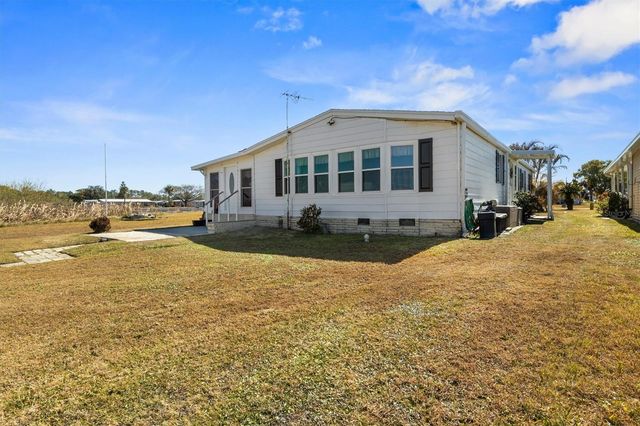 6825 S LAKE HENRY DRIVE NE, Winter Haven, FL 33881