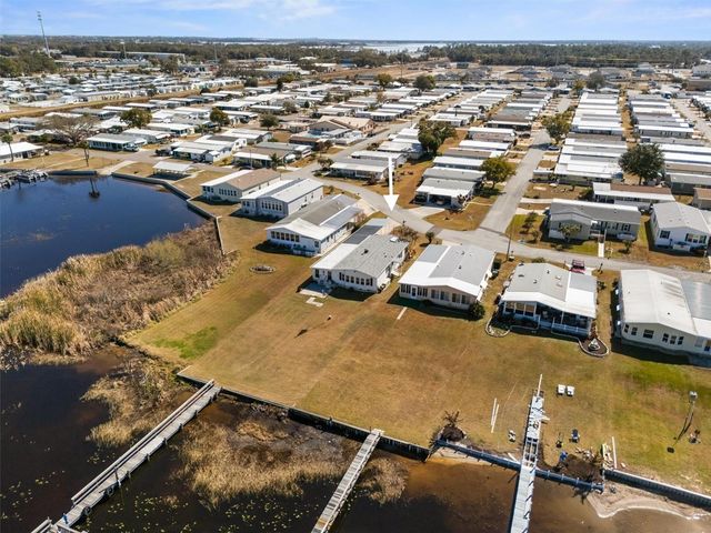 6825 S LAKE HENRY DRIVE NE, Winter Haven, FL 33881