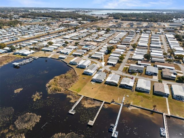 6825 S LAKE HENRY DRIVE NE, Winter Haven, FL 33881