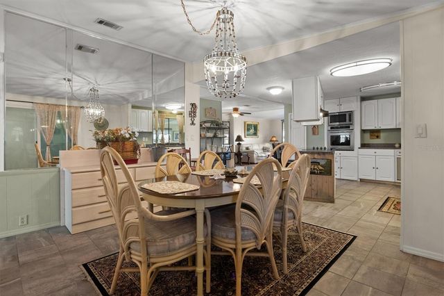 6825 S LAKE HENRY DRIVE NE, Winter Haven, FL 33881