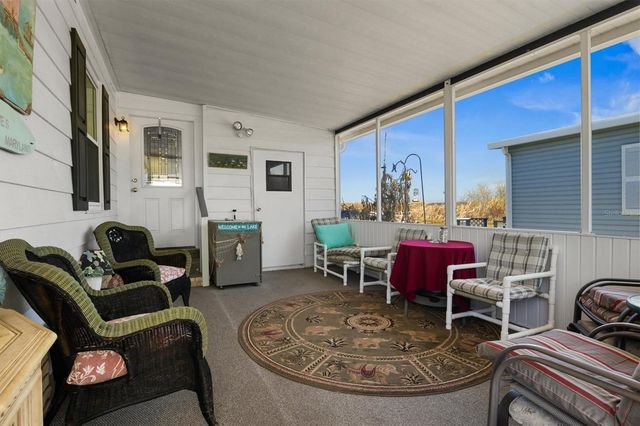 6825 S LAKE HENRY DRIVE NE, Winter Haven, FL 33881