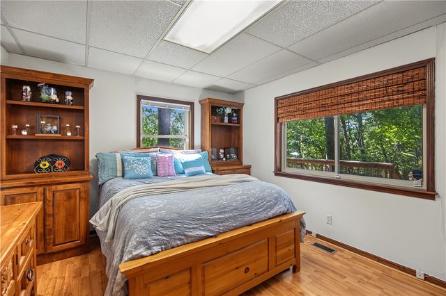 16 W Cardinal Court, Rogers, AR 72756