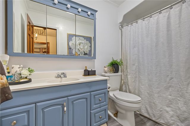 16 W Cardinal Court, Rogers, AR 72756