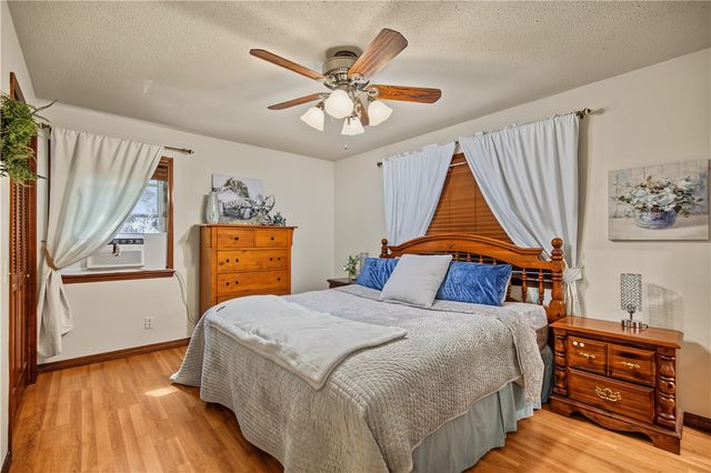 16 W Cardinal Court, Rogers, AR 72756