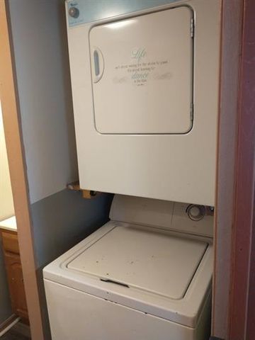 363 Meadow Green Lane 363, Round Lake Beach, IL 60073