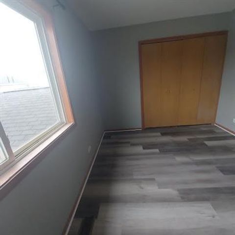 363 Meadow Green Lane 363, Round Lake Beach, IL 60073