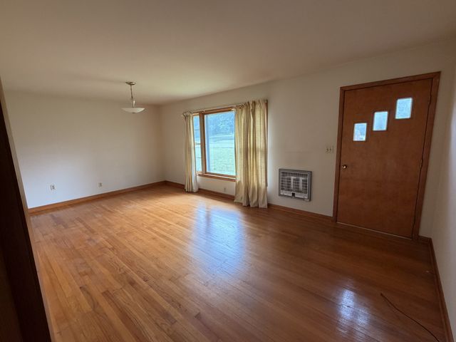 955 Rocky Rd, Pulaski, TN 38478