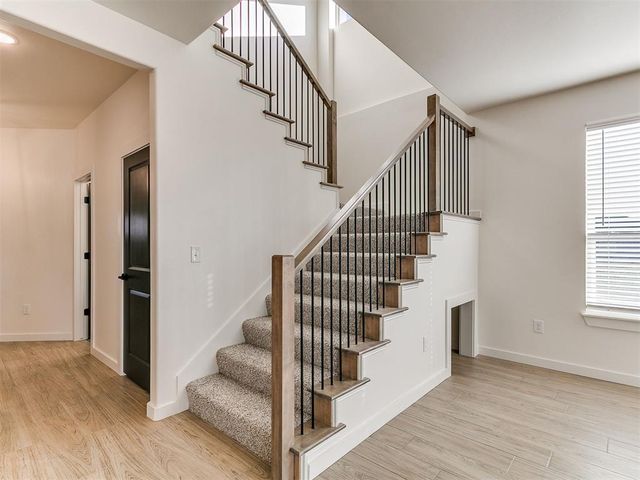 7701 Three Woods Lane, Yukon, OK 73099