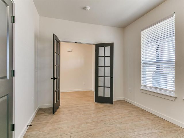 7701 Three Woods Lane, Yukon, OK 73099