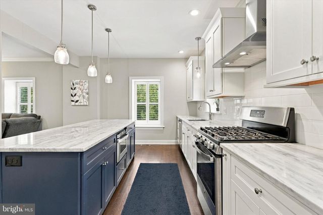 1925 HALLOWELL RD, Plymouth Meeting, PA 19462