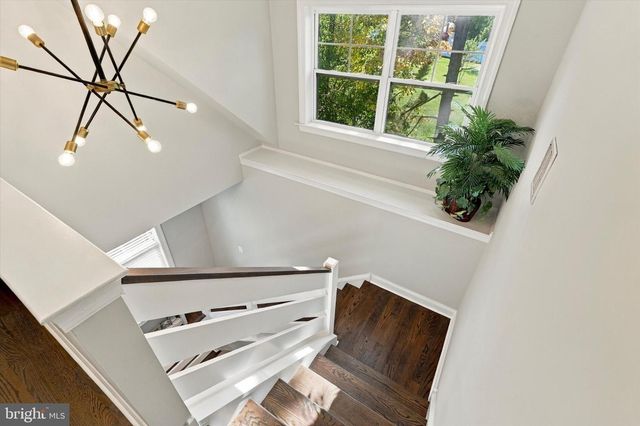 1925 HALLOWELL RD, Plymouth Meeting, PA 19462