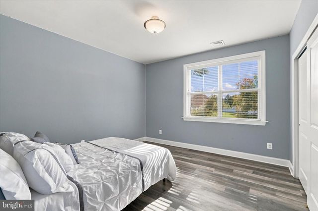 1925 HALLOWELL RD, Plymouth Meeting, PA 19462