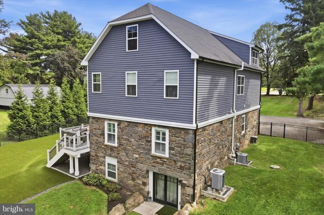 1925 HALLOWELL RD, Plymouth Meeting, PA 19462