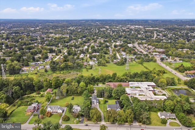 1925 HALLOWELL RD, Plymouth Meeting, PA 19462