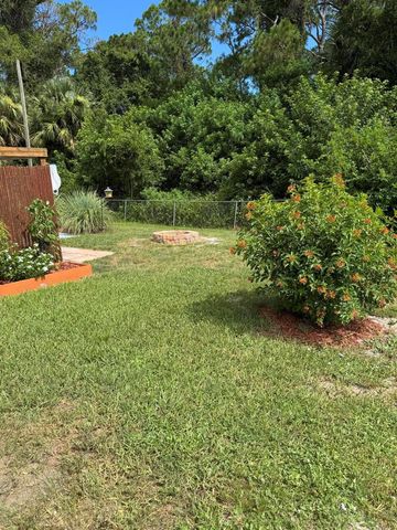 1367 Wing Road SW, Palm Bay, FL 32908