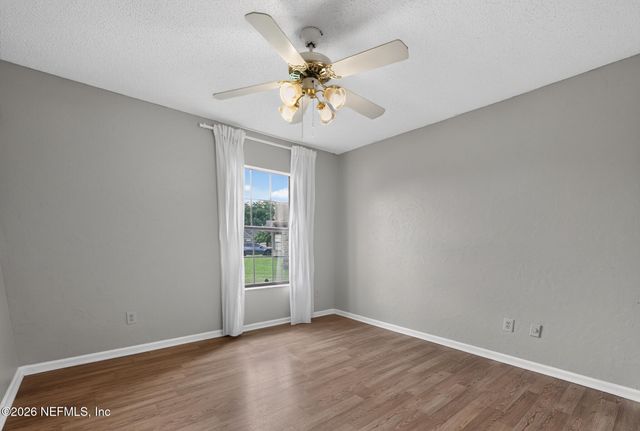 304 SCARLET BUGLER Lane S, Jacksonville, FL 32225