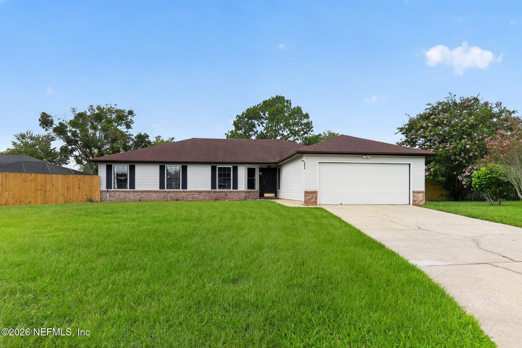 304 SCARLET BUGLER Lane S, Jacksonville, FL 32225