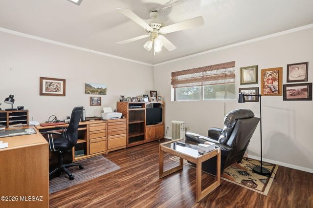 1222 N Paseo Del Cervato, Green Valley, AZ 85614