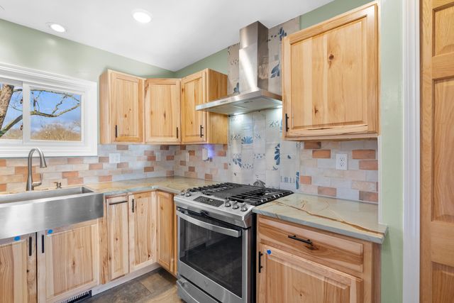 10219 N 28th Street, Richland Twp, MI 49083