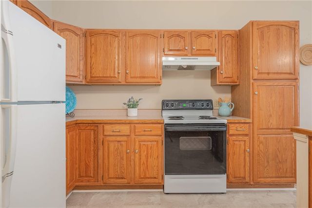 335 Whisper Lane, Xenia Twp, OH 45385