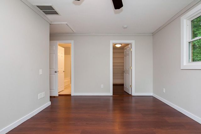 304 Bonnahurst Dr, Hermitage, TN 37076