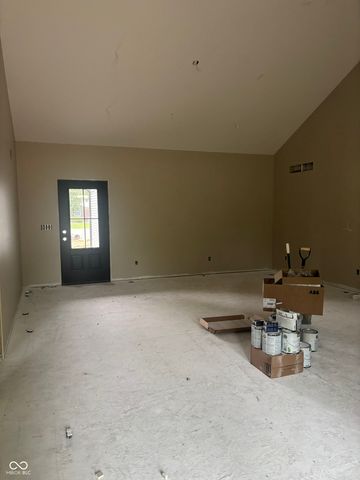 381 W Itawamba Trail, Greensburg, IN 47240