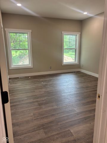 381 W Itawamba Trail, Greensburg, IN 47240