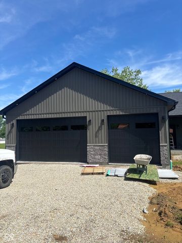 381 W Itawamba Trail, Greensburg, IN 47240