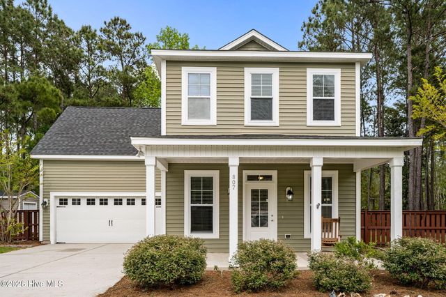 807 Dan Owen Drive, Hampstead, NC 28443