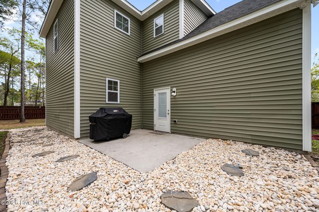 807 Dan Owen Drive, Hampstead, NC 28443