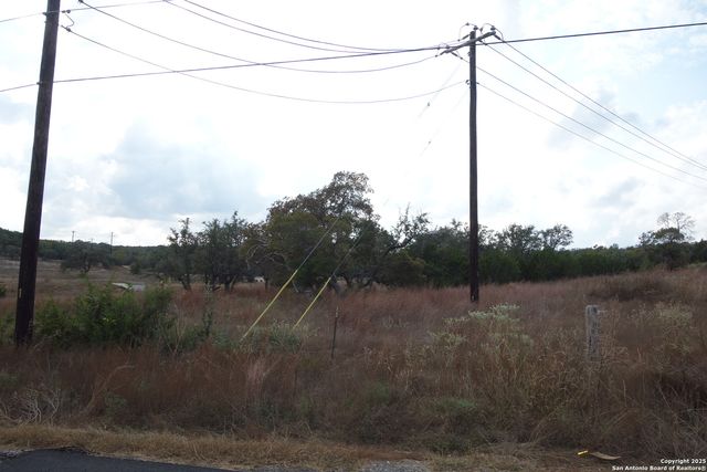 850 Brand Rd, Bulverde, TX 78163