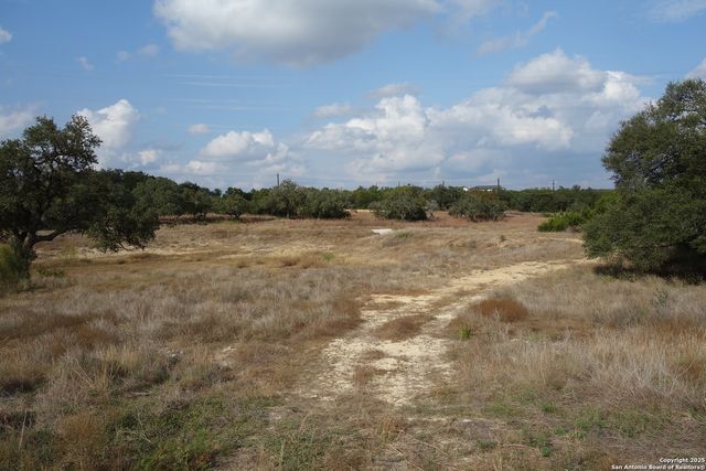 850 Brand Rd, Bulverde, TX 78163