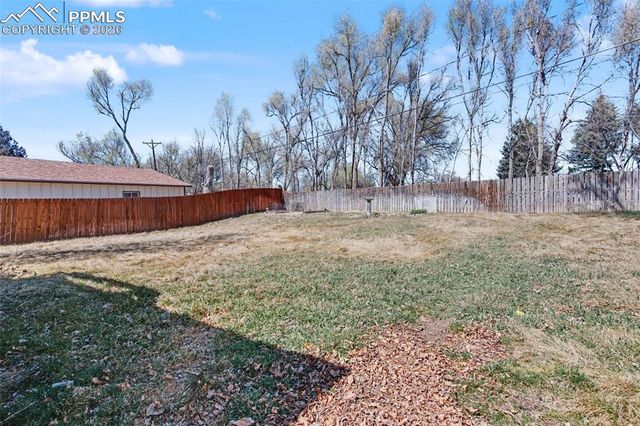 272 Fay Drive, Colorado Springs, CO 80911