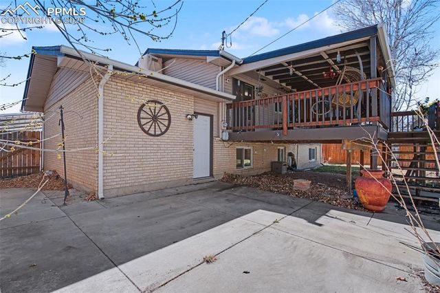 272 Fay Drive, Colorado Springs, CO 80911