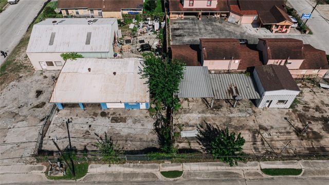 1714 Wayside Drive, Houston, TX 77011