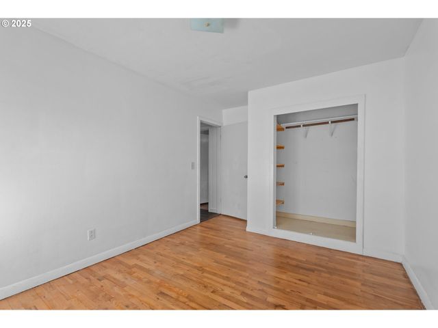 522 HEWITT Ave, Roseburg, OR 97470