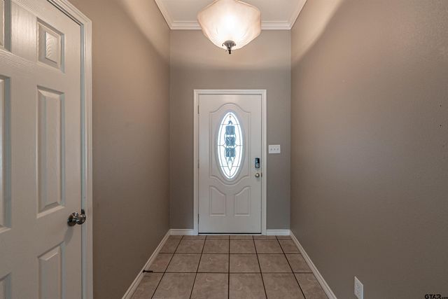 20700 Bluegrass Cir, Flint, TX 75762