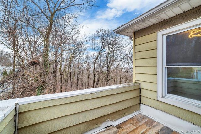 143 Chatterton Parkway 2nd floor, White Plains, NY 10606