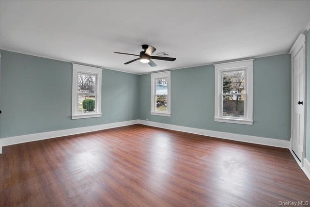 143 Chatterton Parkway 2nd floor, White Plains, NY 10606