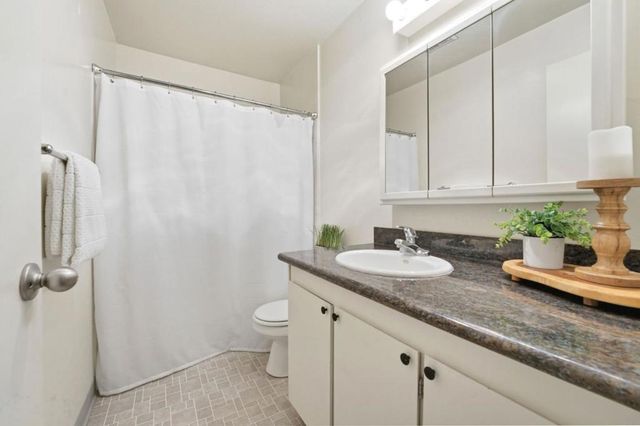 312 Tradewinds Drive 10, San Jose, CA 95123