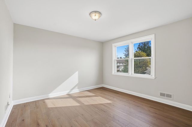 162 CHERRYDELL RD, Baltimore, MD 21228