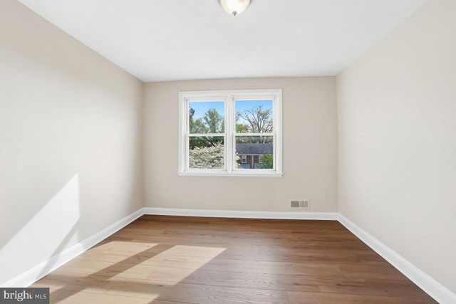 162 CHERRYDELL RD, Baltimore, MD 21228