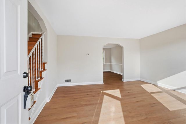 162 CHERRYDELL RD, Baltimore, MD 21228